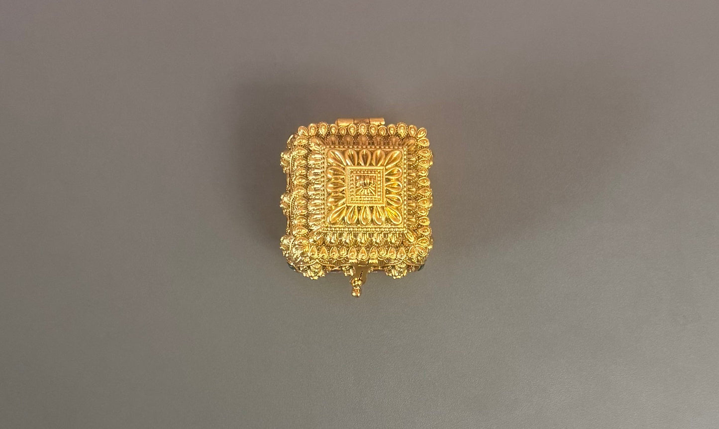 Sindoor Box-DG006