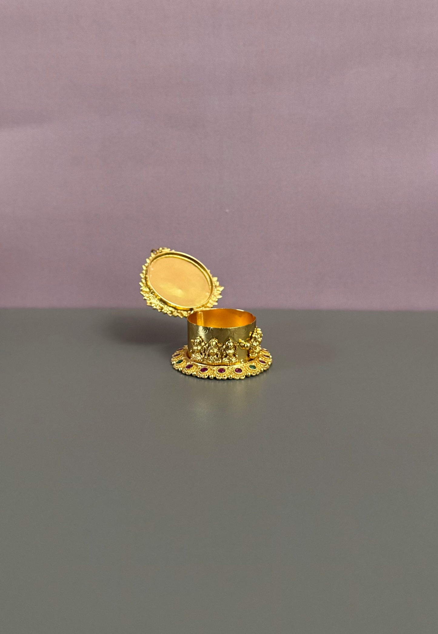 Sindoor Box-DG0030