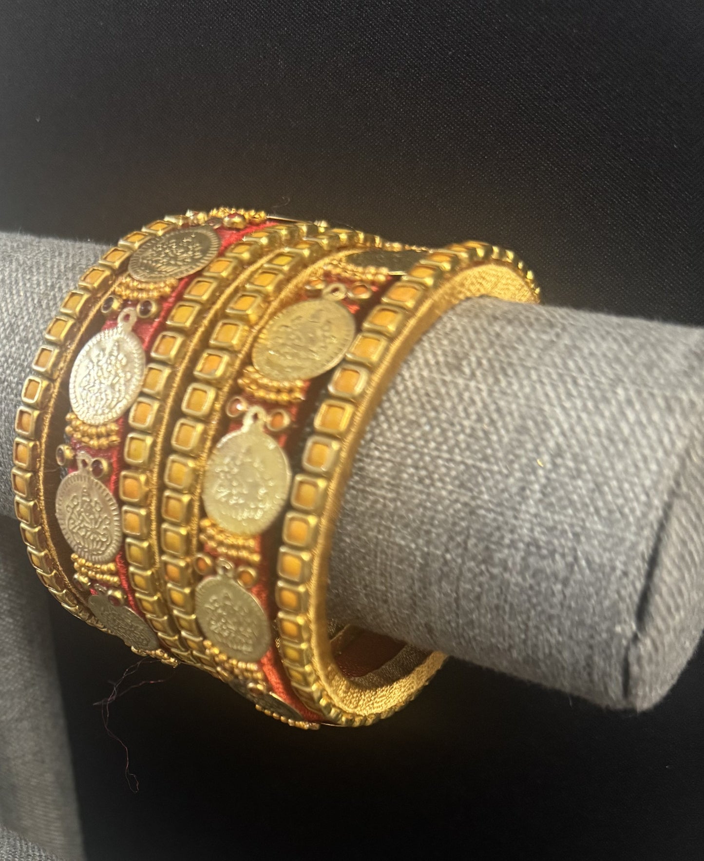 Silk Thread Bangles-DG0044