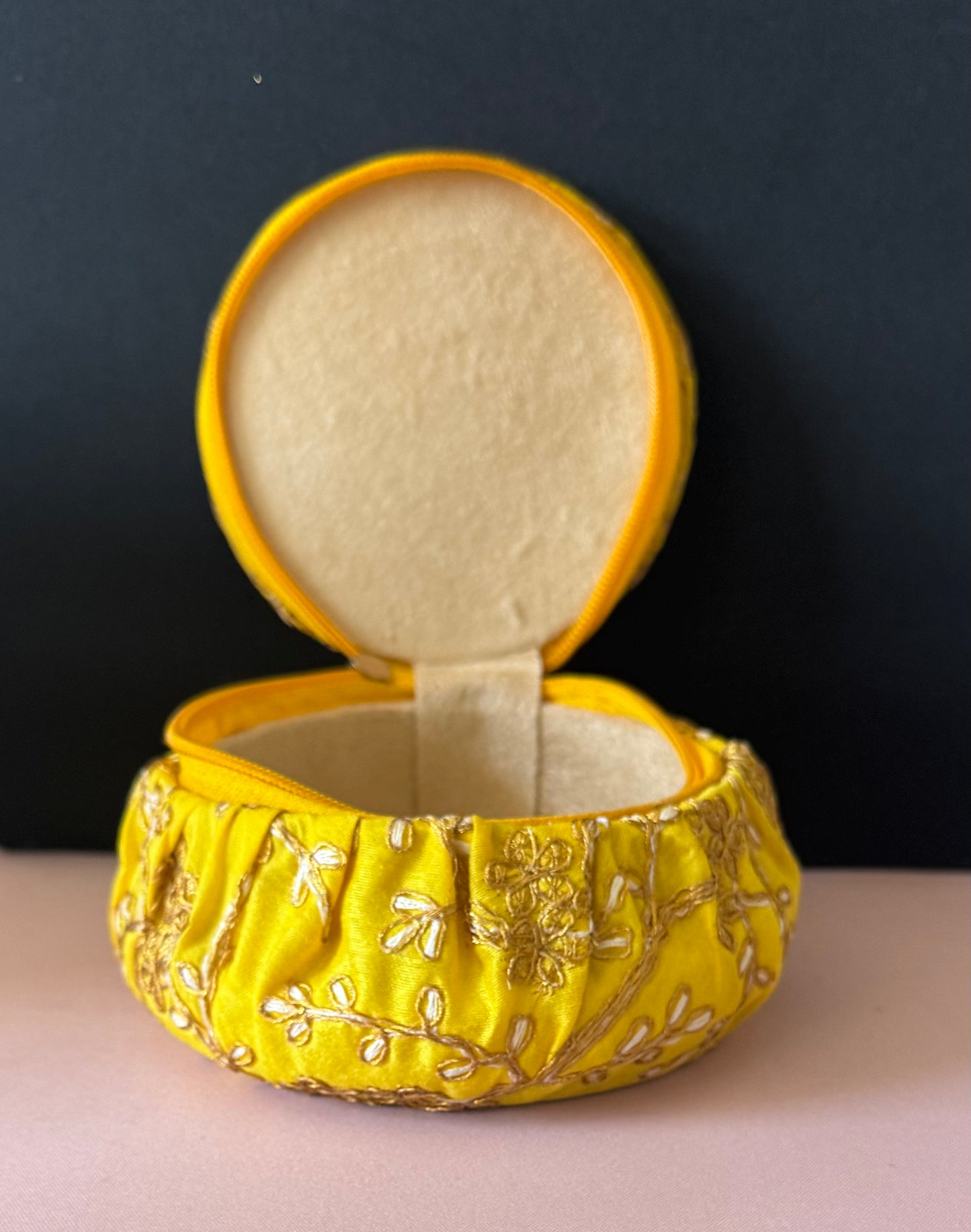 Embroidered Bangle Box
