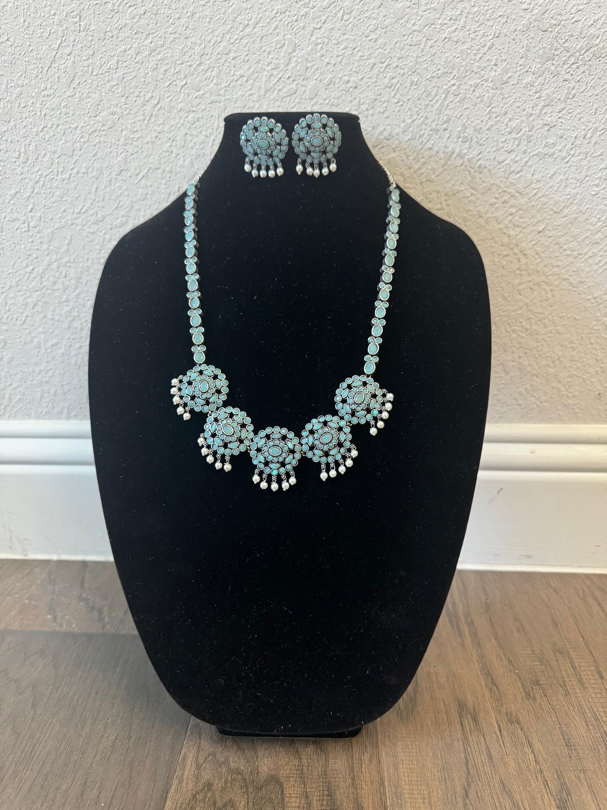 GM Necklace Set 23