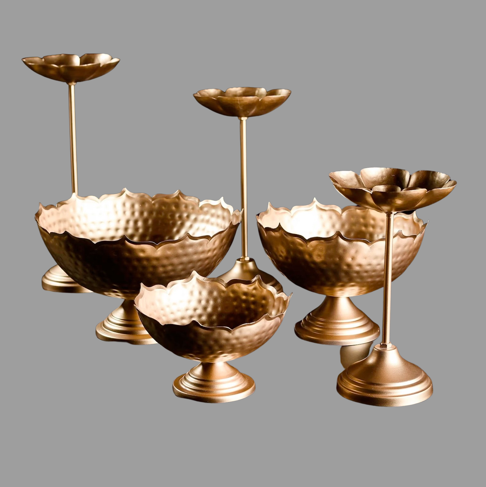 Taj Bowl Urli with stand - 6 Pcs