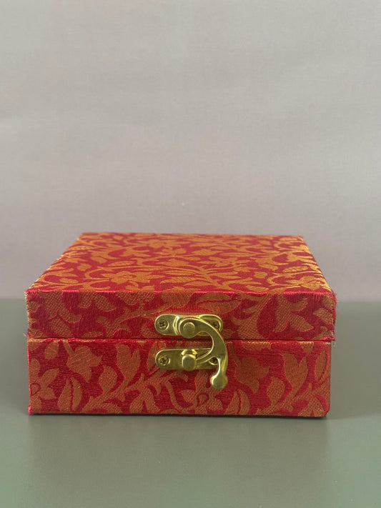 Gift Box-DG001