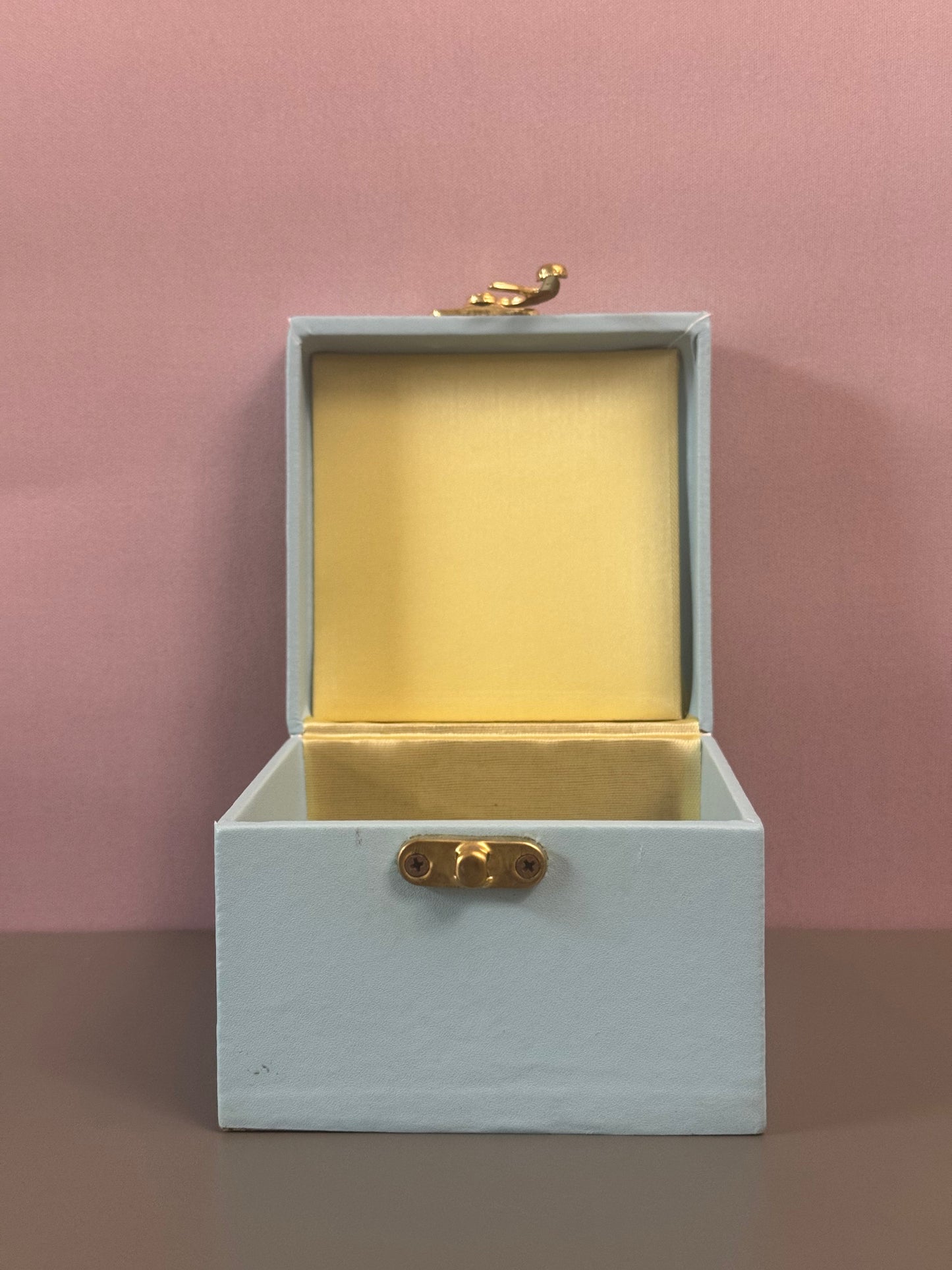Gift Box-DG003