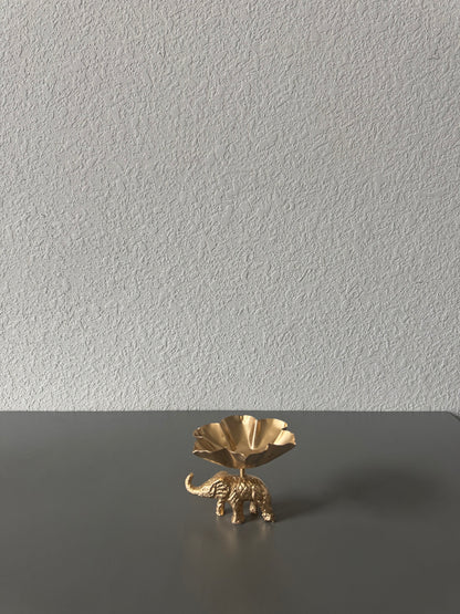 T Light Holder - DG009