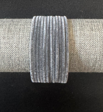 Velvet Bangles -DG1211