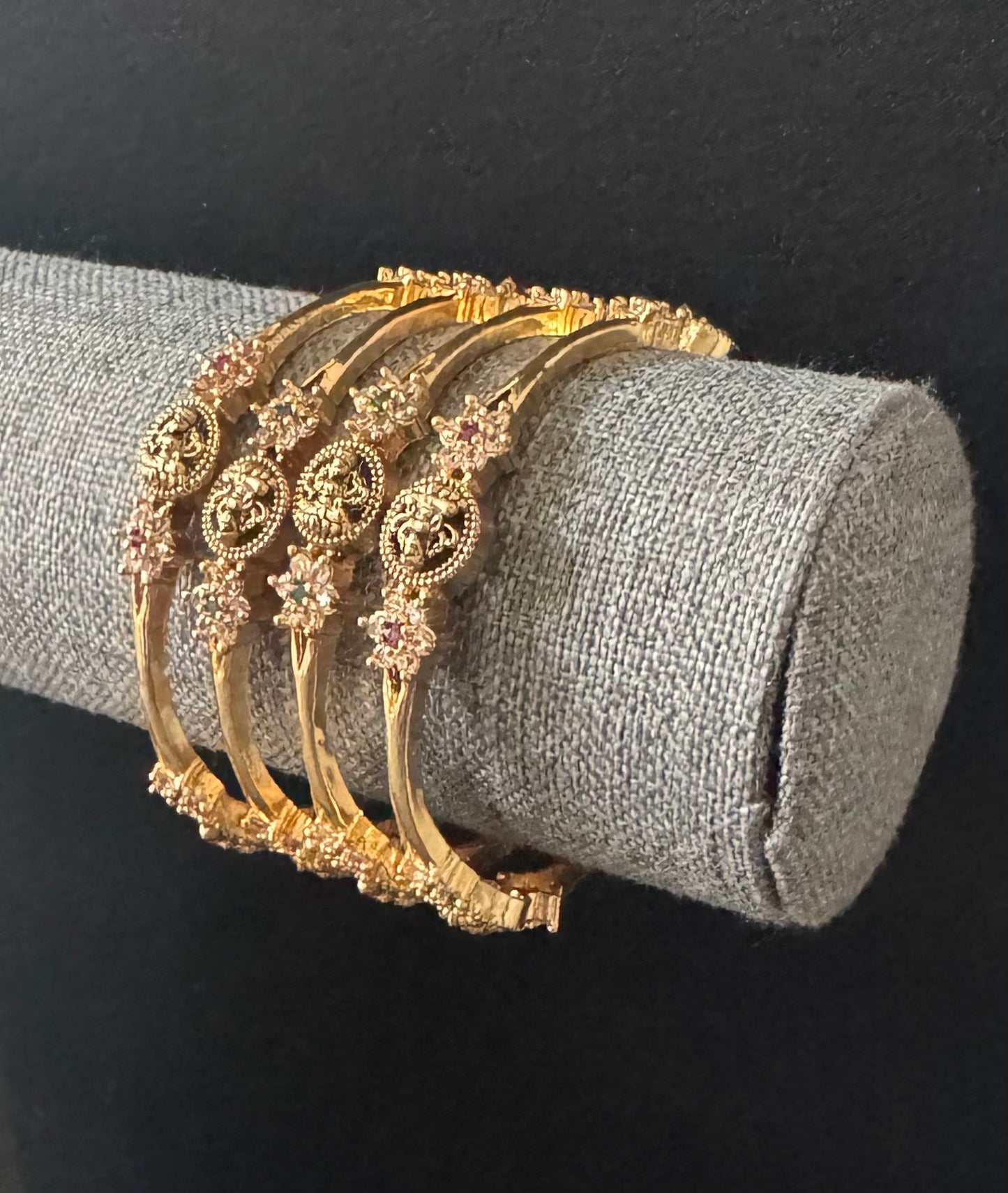 Antique Bangles-DG001