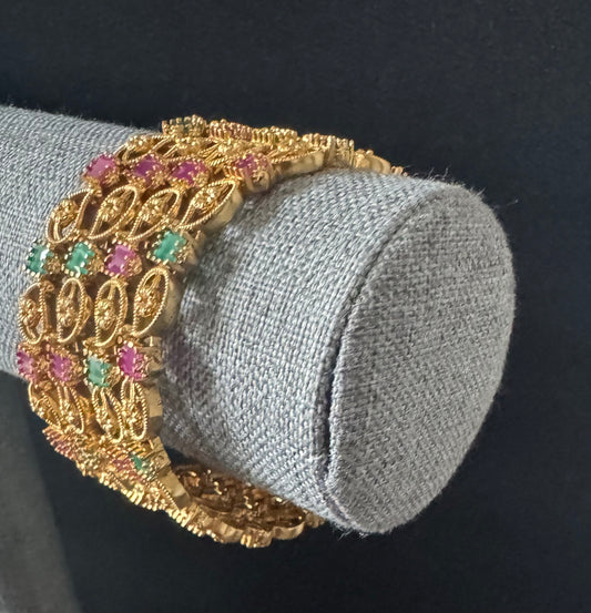Antique Bangles-DG005