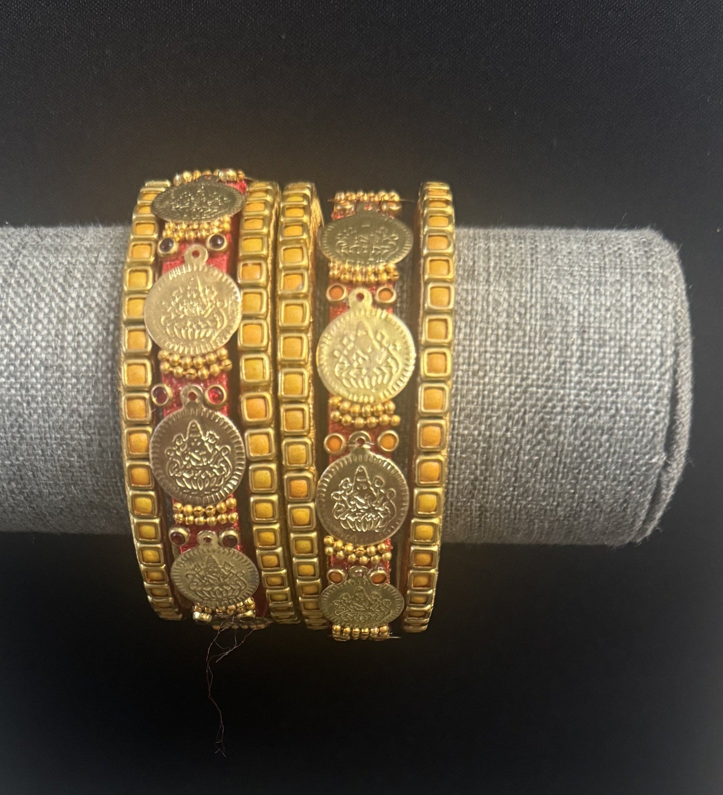 Silk Thread Bangles-DG0044