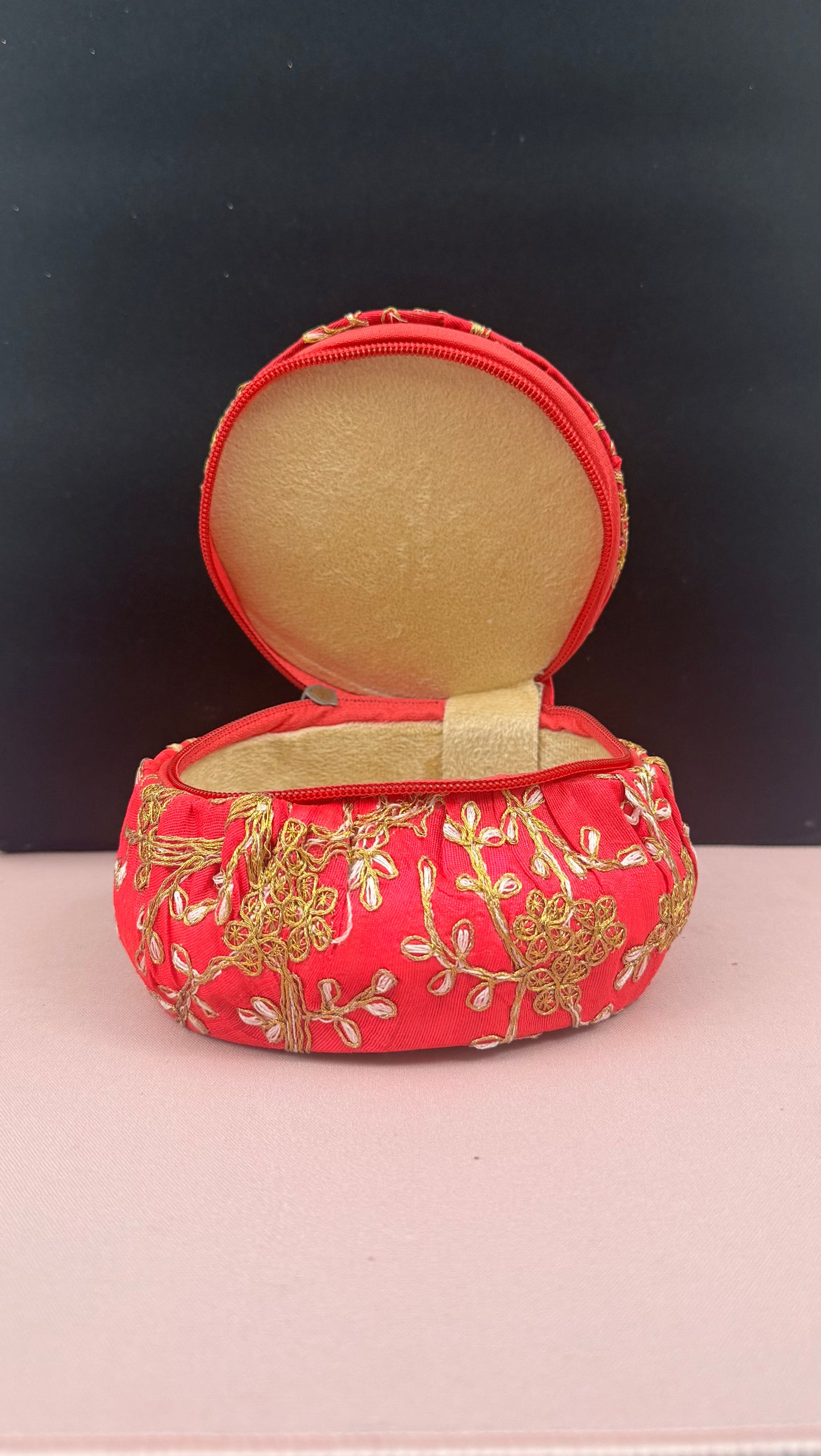 Embroidered Bangle Box