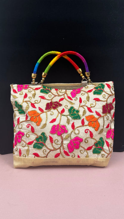 Hand Bags - DG1365