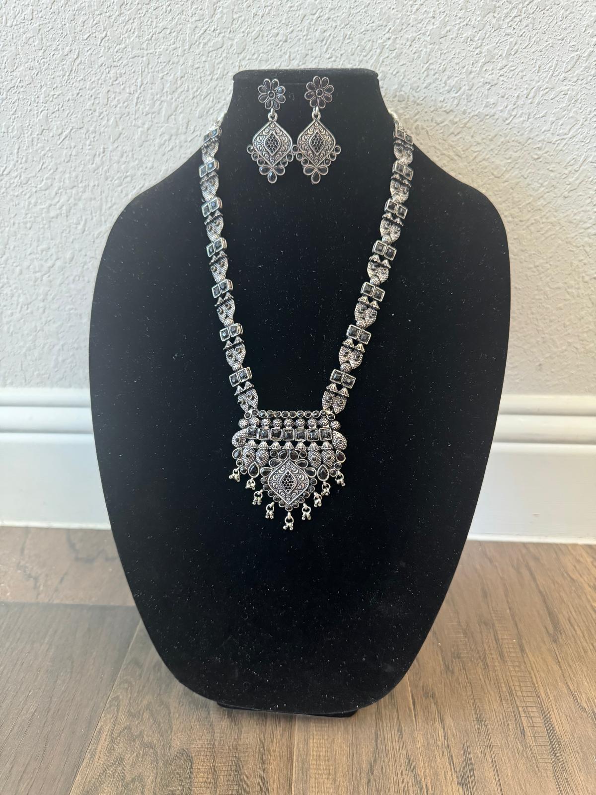 GS Necklace set 19