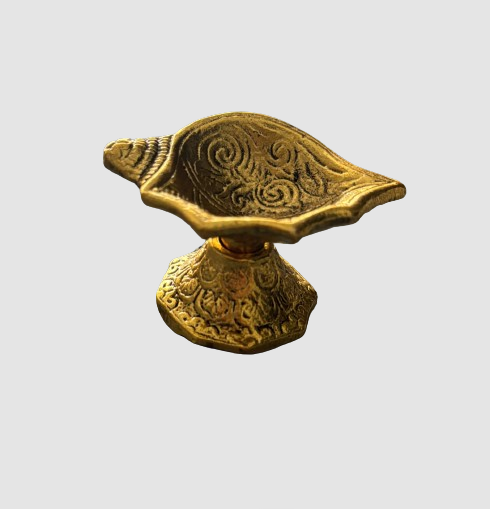 Brass Diya - Conch(Sangu) Design