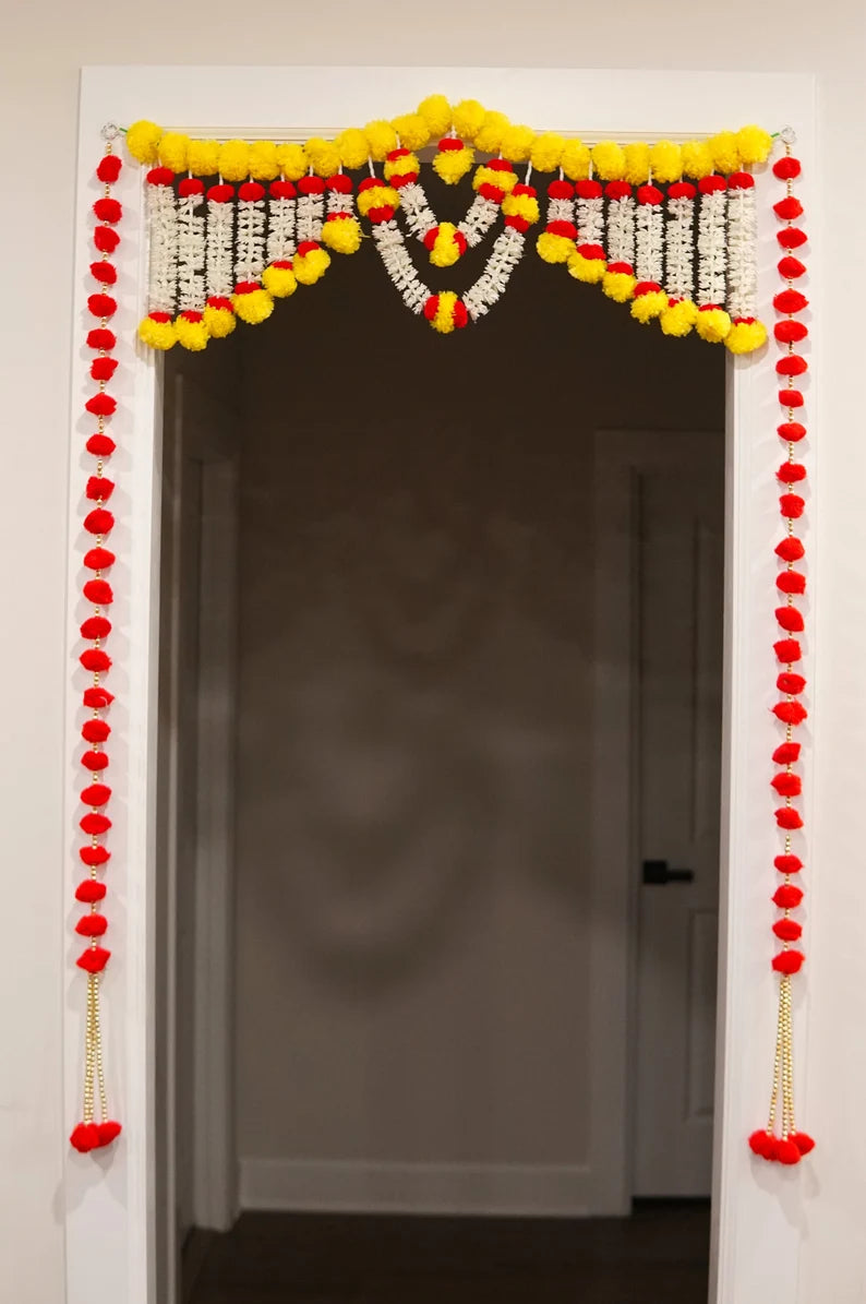 Colorful Pompom Door decoration garland